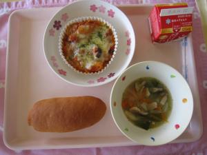 給食