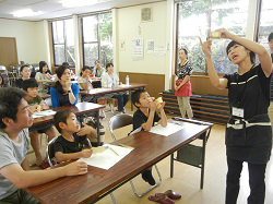 ガラスの勾玉づくり解説