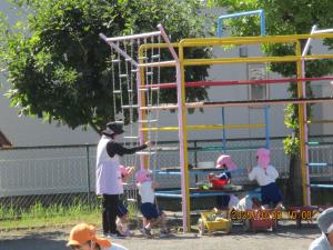 ジャングルジム