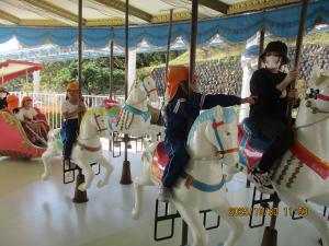 メリーゴーランド①