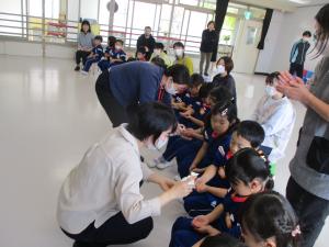 でんぷんを塗る