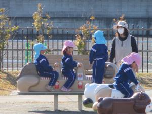 三人の乗り物②