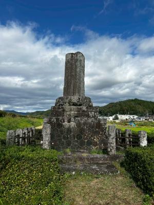 顕彰慰霊碑の画像 慰霊碑の画像