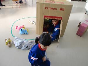 段ボールのお家