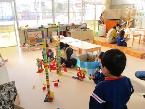 ブロックの高さを競う