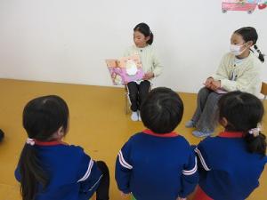 読み聞かせ2