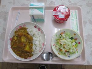 給食