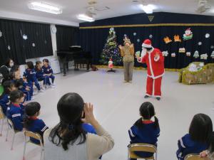 サンタ登場②