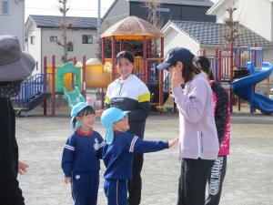 年中ハイタッチ