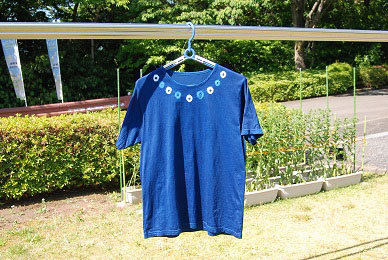 染めたTシャツの写真