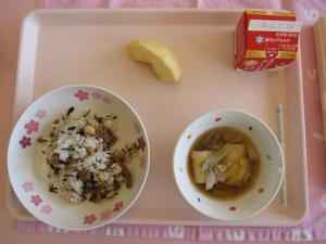 給食