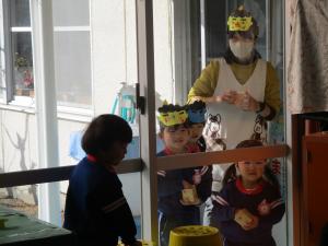 年少豆まきの準備②