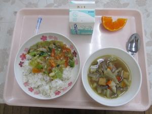 給食