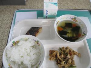 給食画像