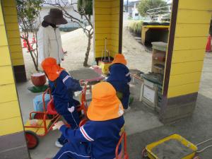 ままごとごっこ