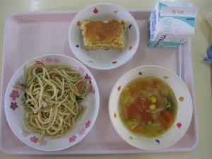 給食