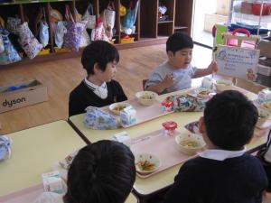 給食