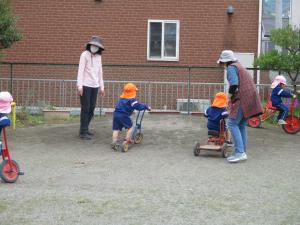 三輪車④