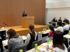 挨拶の様子