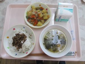 給食