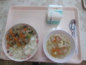 給食