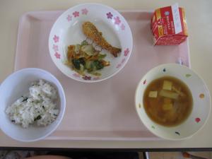 給食