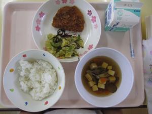 給食