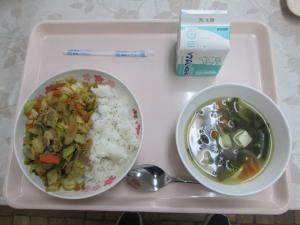 給食