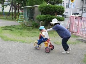 三輪車