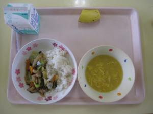 給食