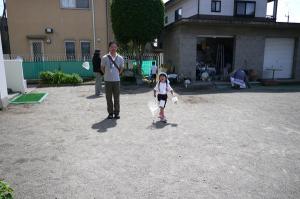 ５