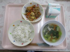 給食