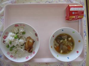 給食