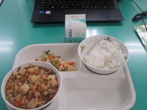 給食画像