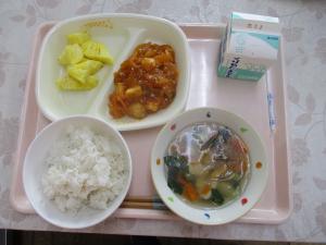 給食
