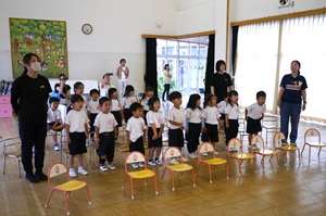 １４