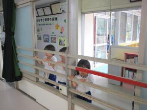 年少見学