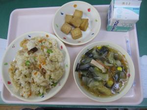 給食