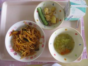 給食
