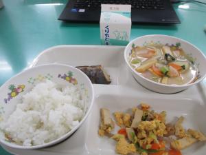 給食画像