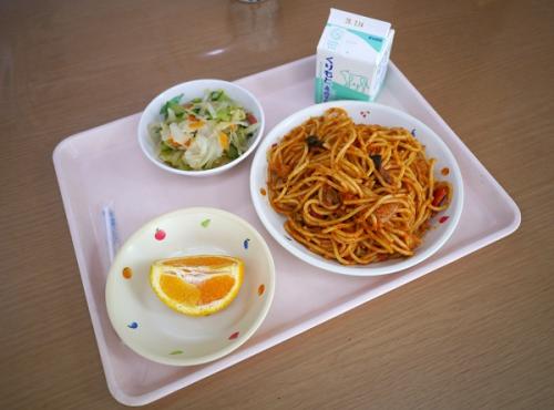 今日の給食の様子