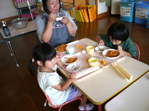 今日の給食の様子５
