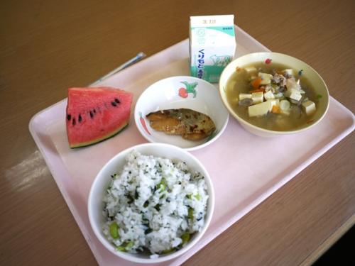 今日の給食献立