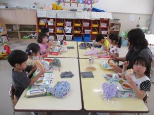 年中給食