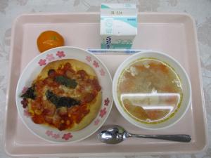 給食