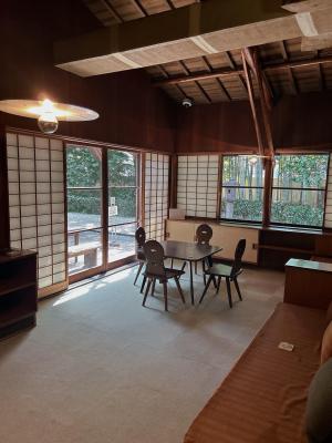 寝室に差し込む陽光