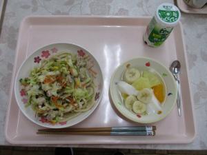 給食