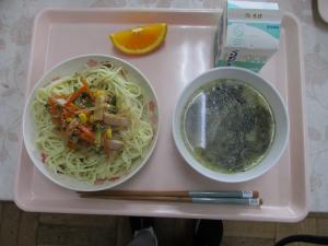 給食
