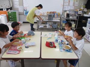 年長給食2