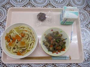 給食
